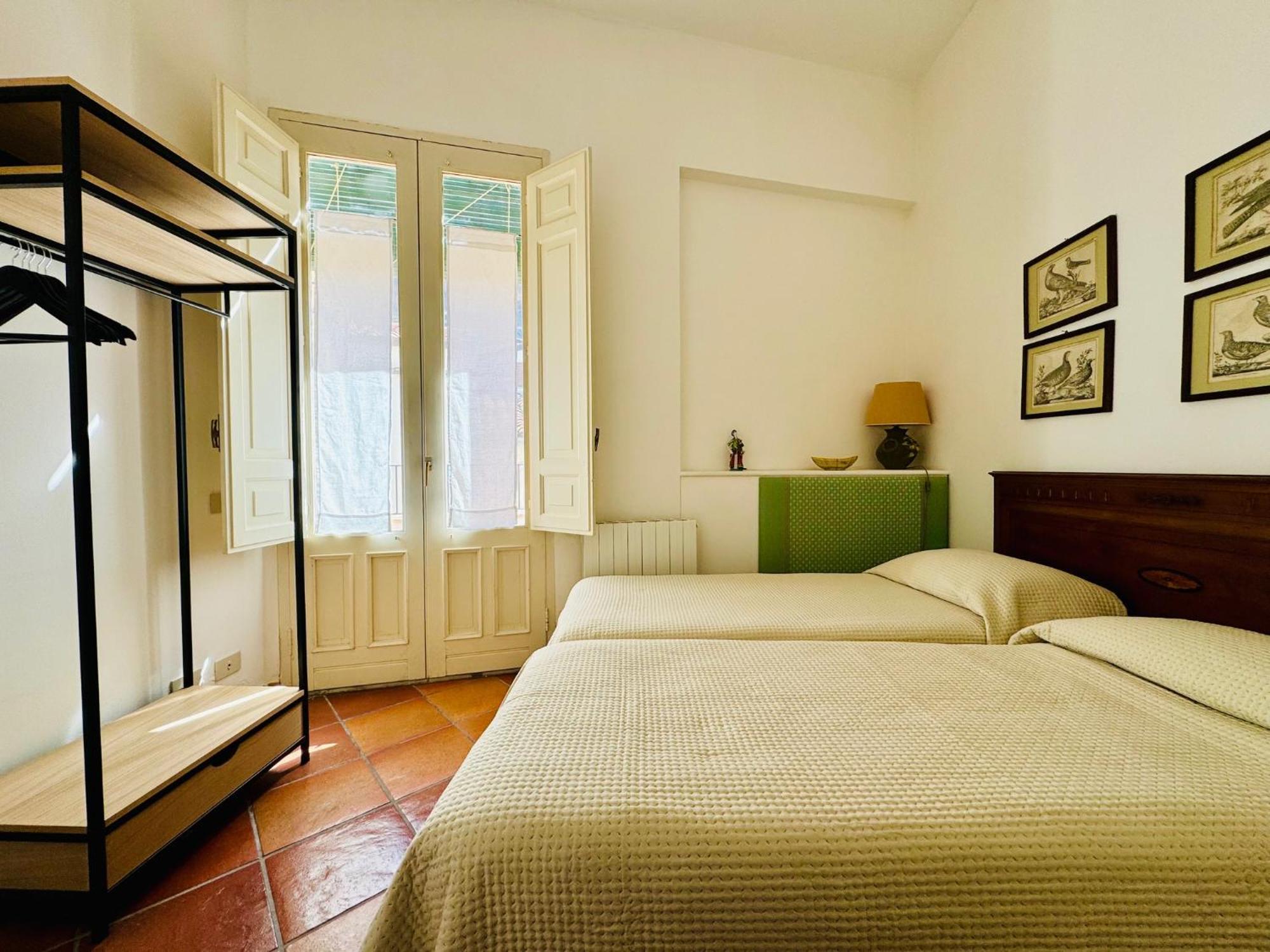Penthouse Duomo Apartamento Cefalù Exterior foto
