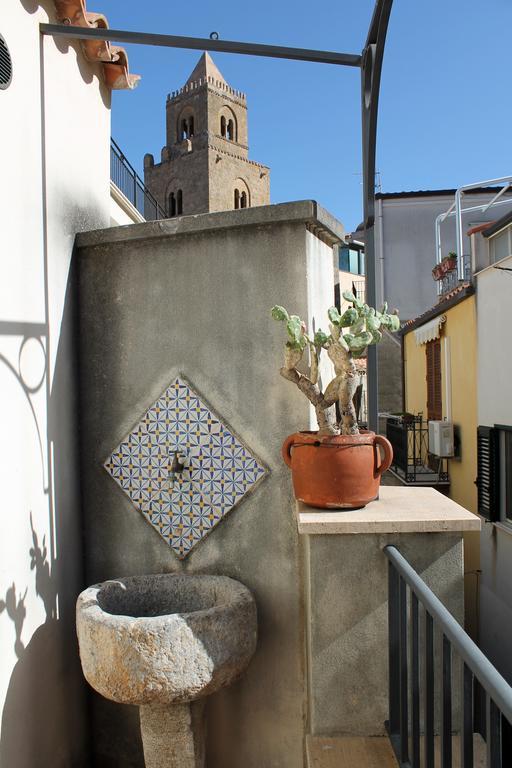 Penthouse Duomo Apartamento Cefalù Quarto foto