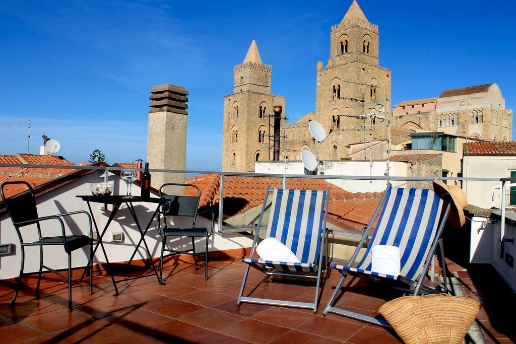Penthouse Duomo Apartamento Cefalù Exterior foto