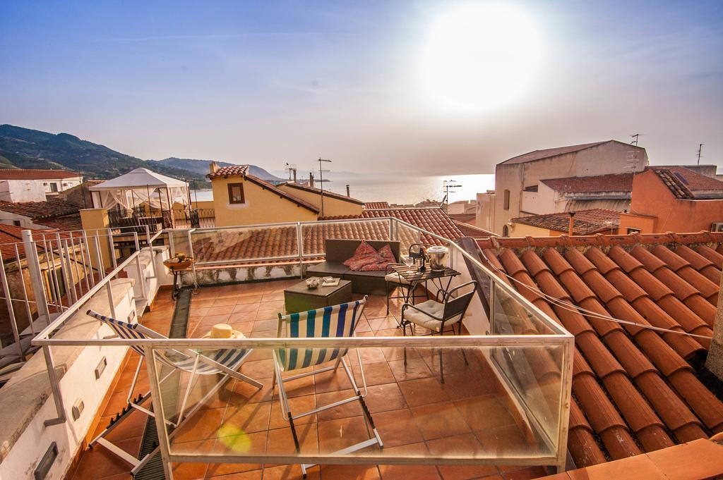 Penthouse Duomo Apartamento Cefalù Exterior foto